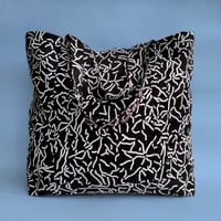Image 1 of LARGE CANVAS BAG - SCRUNCH BLACK