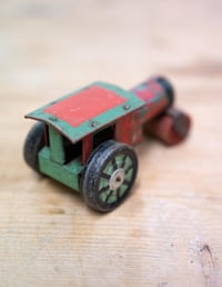 Image 3 of Vintage 1950's Tin Plate Steam Roller Made by Glamtoys