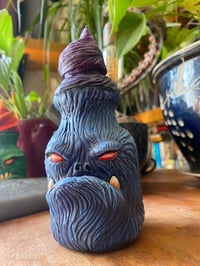 Image 2 of Enchanted potion bottle (blue)