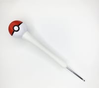 Image 1 of Pokeball Character Crochet Hook Grip
