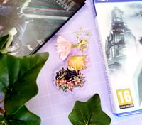 Image 3 of Final Fantasy VII [Keychain + Sticker & Bookmark]
