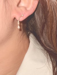 Image 2 of Dew Drop Earring (Single earring)