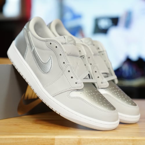 Image of Jordan 1 Low OG Metallic Silver/CO.JP