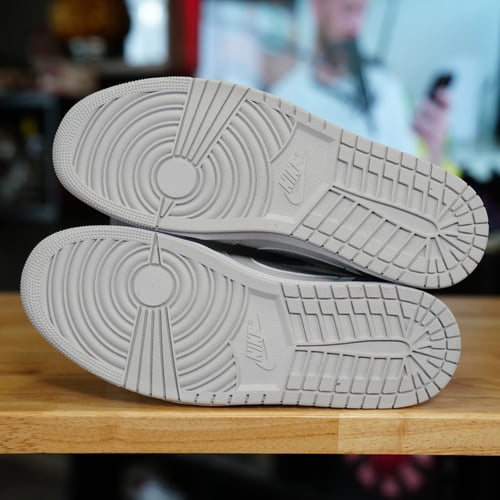 Image of Jordan 1 Low OG Metallic Silver/CO.JP