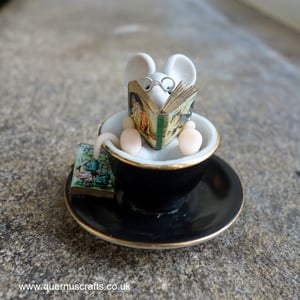 Wee Bookish Mouse in Teacup