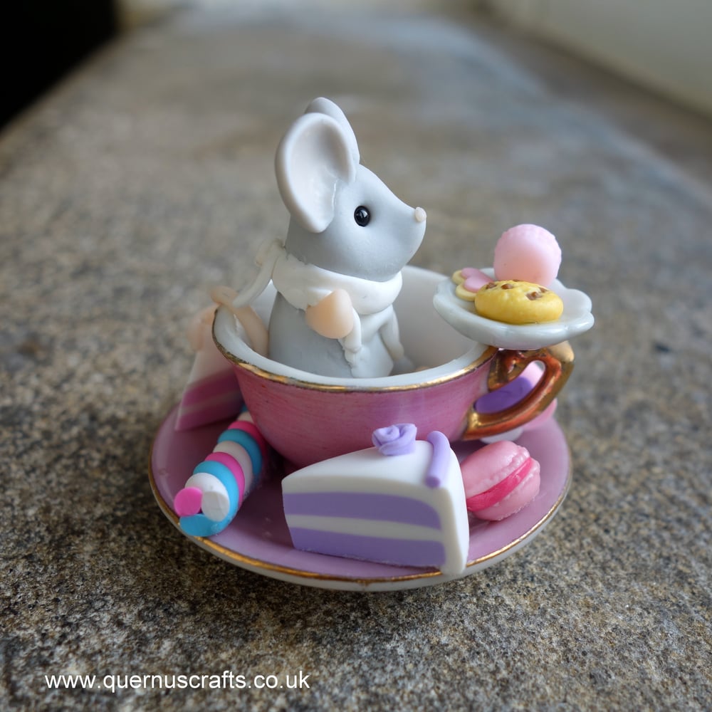Wee Greedy Mouse in Teacup