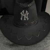 Cowboy Carter Bling Cowboy Hat – Black NY Rhinestone Statement Hat for Beyonce Fans