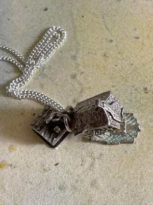 Image of Vintage necklace - “getting on the property ladder”