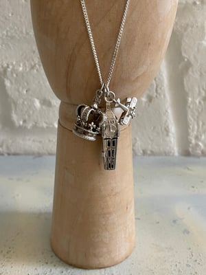 Image of Silver Necklace & Vintage London Theme Charms