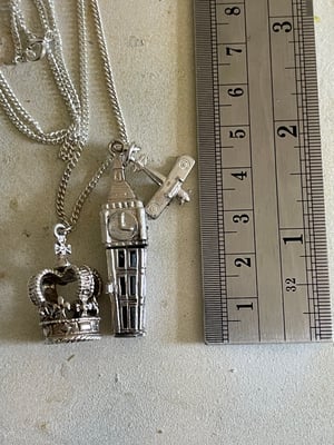 Image of Silver Necklace & Vintage London Theme Charms