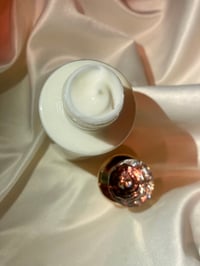 Image 4 of Crème de la crème EMMA {Gourmand Crèam} Caramel ~ Citrus ~ Sugar ~ Jasmine ~ Musk ~ Vanilla