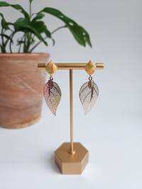 Image 1 of Peach Marble Leafs