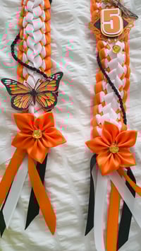 Image 3 of Monarch butterfly ribbon stole