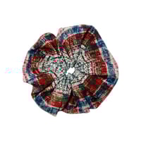 Image 2 of KOVA_Pixel Scrunchie
