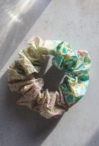 Image 1 of Patchwork scrunchie * Bellagio