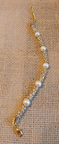 Image 2 of Pearl Gems Goldtone Bracelet 