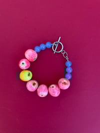 Image 2 of Green Apple intruder bracelet 
