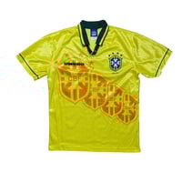 Image 1 of Brazil Home Shirt 1994 - 1996 (M)