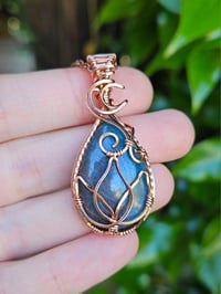 Image 1 of Apatite Lunar Lotus 