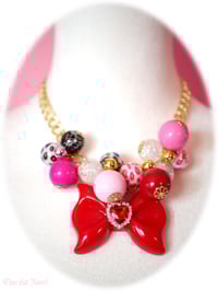 Image 1 of [NEW] Gal Bubble Bath Necklace