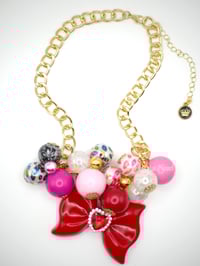 Image 4 of [NEW] Gal Bubble Bath Necklace