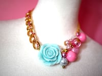Image 5 of [NEW] Rose Bubble Bath Necklace