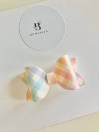 mini checked bow  