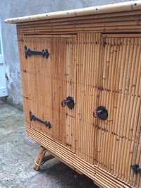 Image 4 of Buffet en rotin 