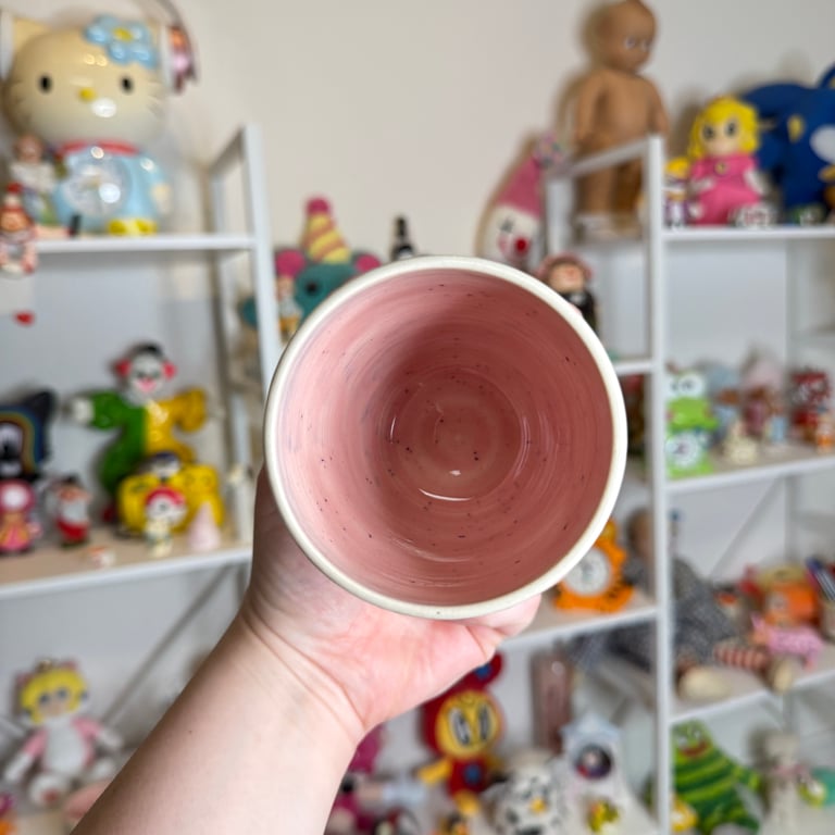 pink snoopy vampire cup Image 2