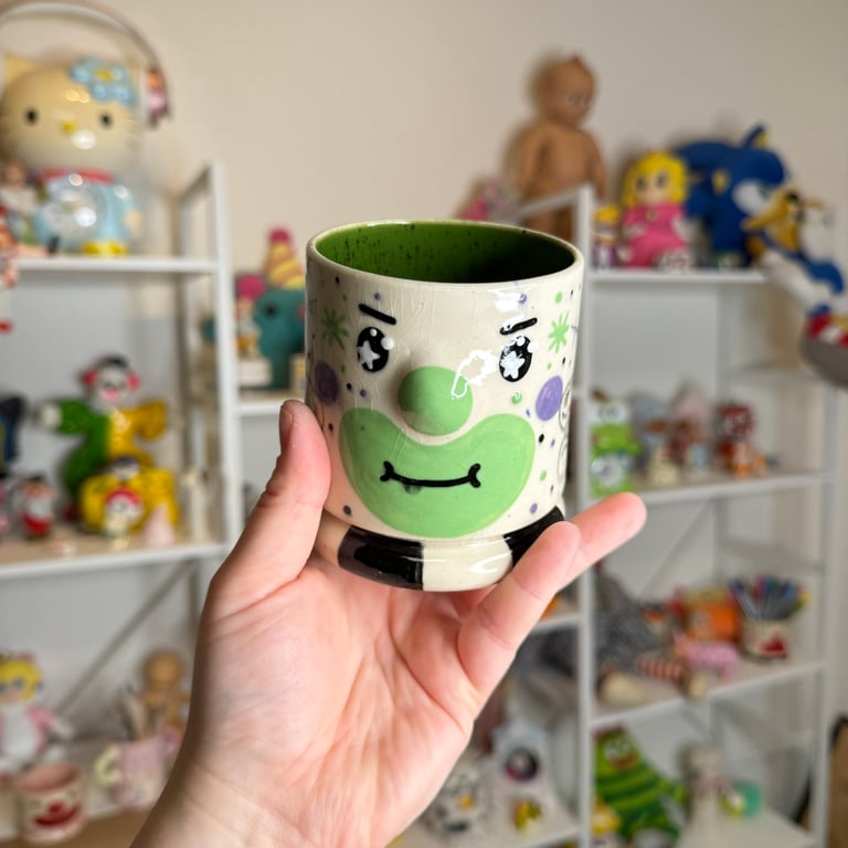 discounted beetlejuice cup ~read description~