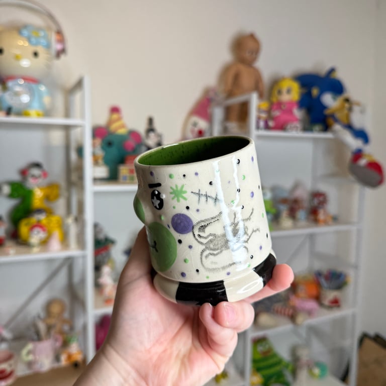 discounted beetlejuice cup ~read description~ Image 2
