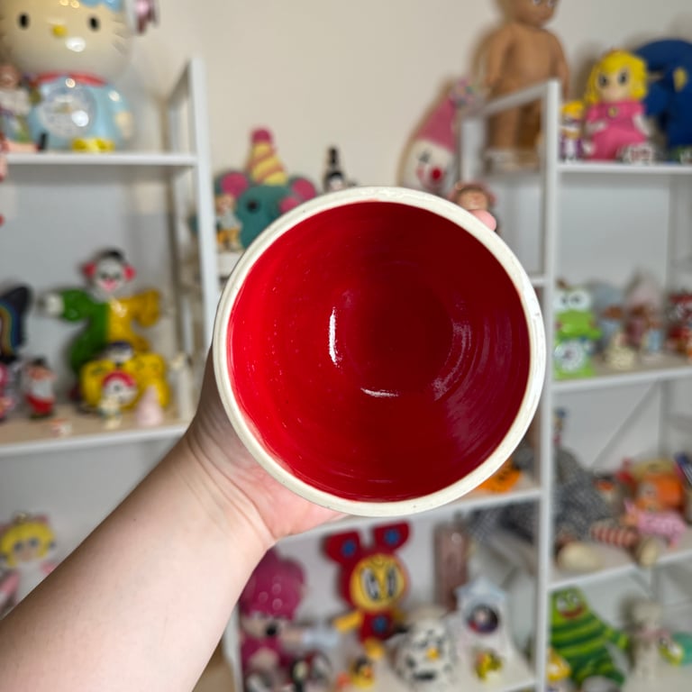 billy the puppet cup Image 4
