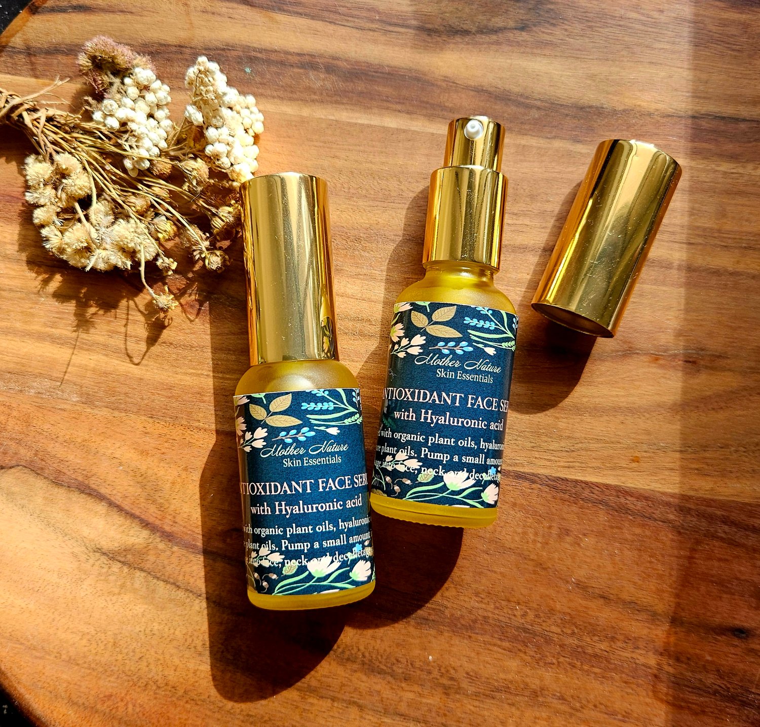 Image of Antioxidant Facial Serum with Pomegranate, Rosehip & Hyaluronic acid