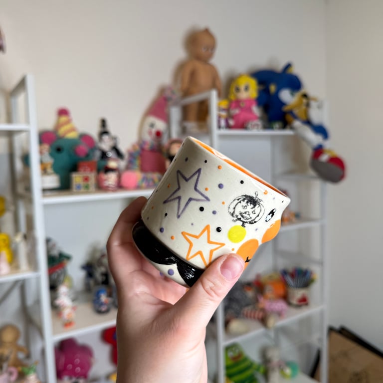 lil orange cup Image 2