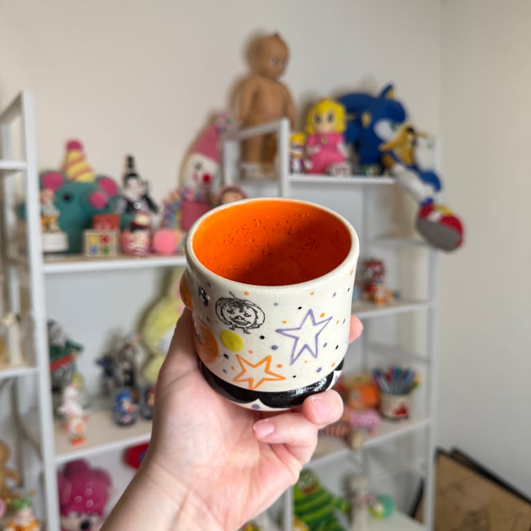 lil orange cup Image 3