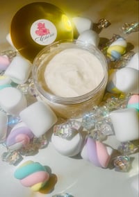 Image 1 of Marshmallow Crush Luxurious Body Créme 