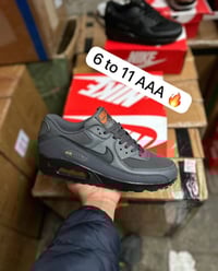 Image 2 of Mens Classic 90s (1:1)