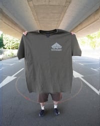 Image 2 of OLIVE / SILVER SAISON 8 BIG TUNES TEE