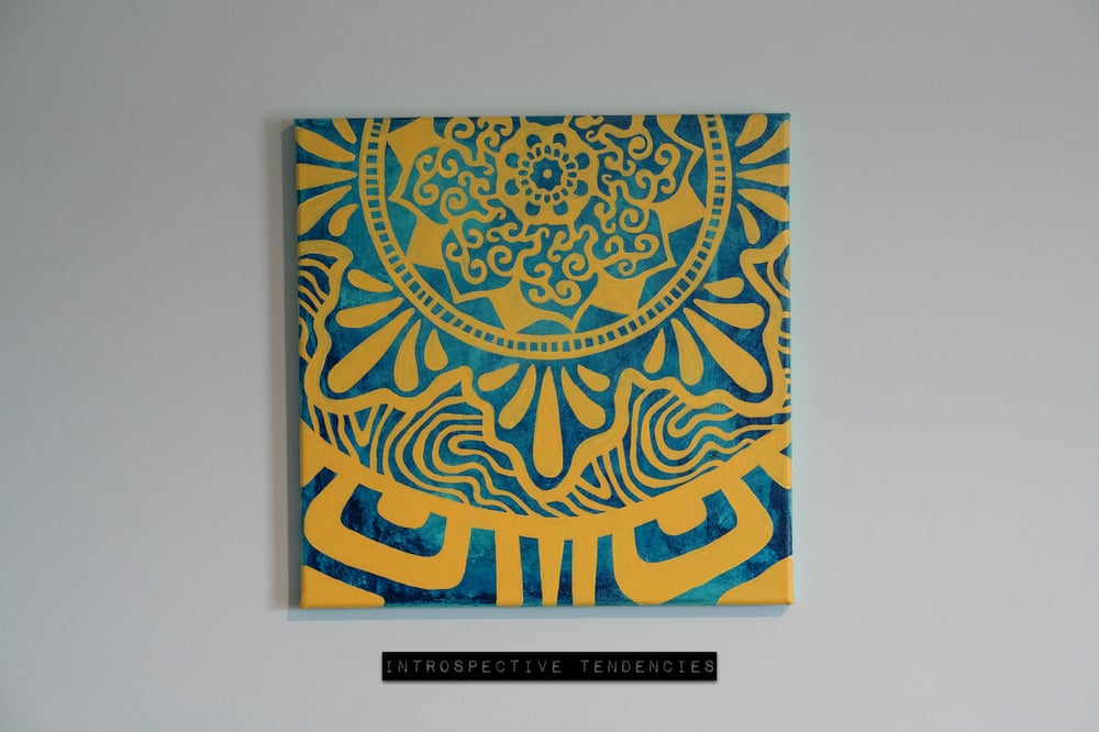 Flowing Medallion