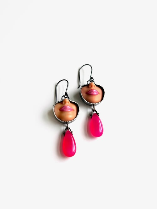 Image of Pink Smile Earrings with Hot Pink Chalcedony
