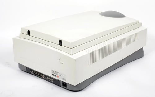 Image of Agfa Duoscan T2500 SCSI Photo scanner + negative carriers and cables + software #0650