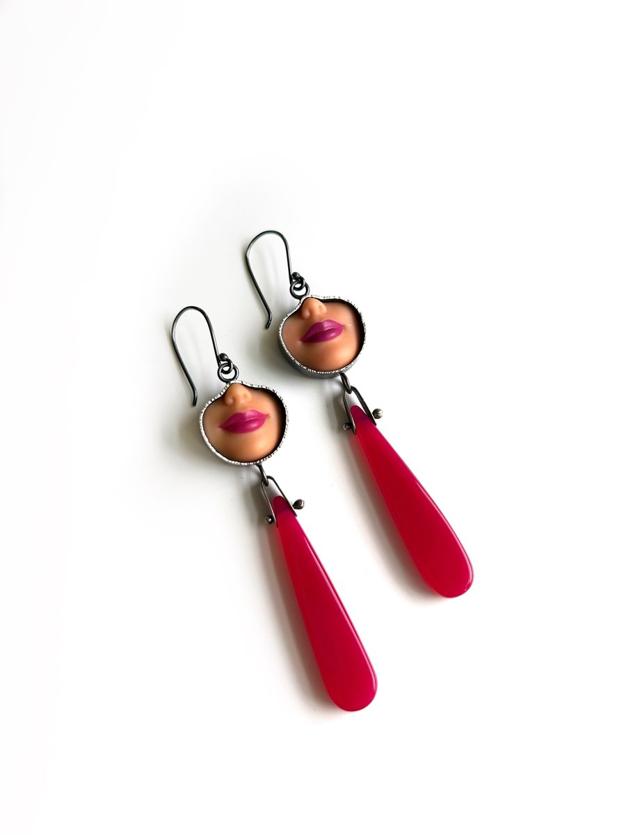 Image of Smile Earrings with Hot Pink Chalcedony