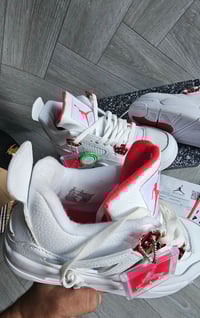 Image 4 of Josh 4 (1:1) size 9 only