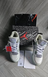 Image 6 of Josh 4 (1:1) mint (size 9 only)
