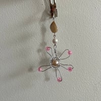 Image 1 of Pretty in pink! hair clip