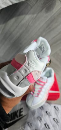 Image 4 of Womens pink 95(1:1)