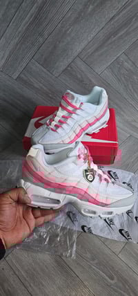 Image 1 of Womens pink 95(1:1)