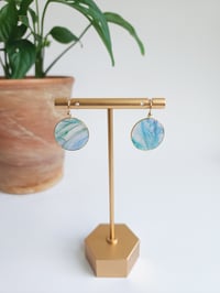 Image 3 of Shoreline Marble Discs (M)