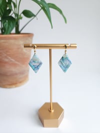 Image 1 of Shoreline Marble Cassies 