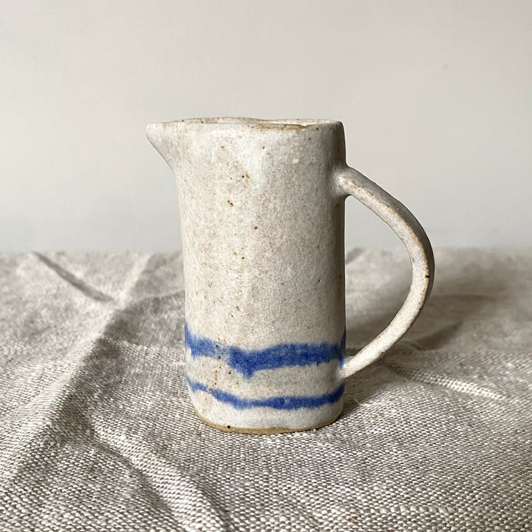 Small Jug Image 4